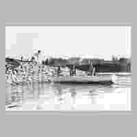 111-0092 Wehlau in den Sommerferien 1929. Im Boot Lieselotte Richardt mit ihrem Bruder und Charlotte Ebelt.jpg